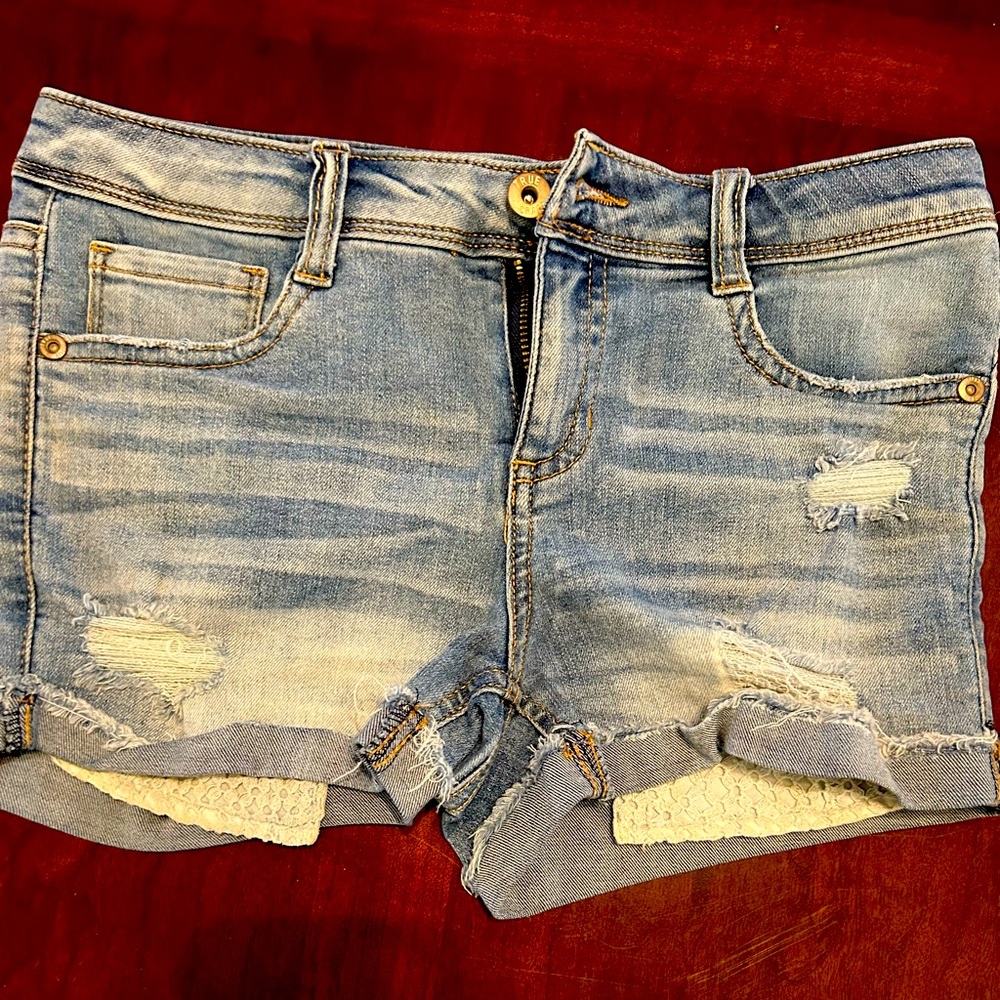 TRUE CRAFT GIRLS SIZE 12 short shorts